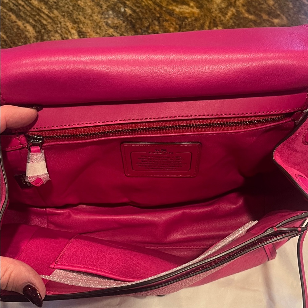 Coach Vibrant Pink Shoulder Bag - Picture 4 of 6